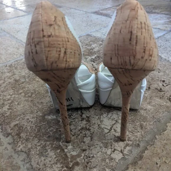 GENUINE BRAND NEW BEBE NAINA White PLATFORM high heel shoes SIZE 7 - Picture 2 of 4